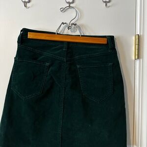 Market & Spruce Dark Green Skirt